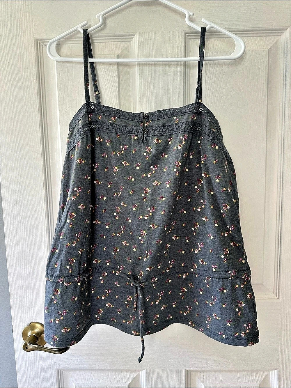 Old Navy Floral Top in Gray/Blue